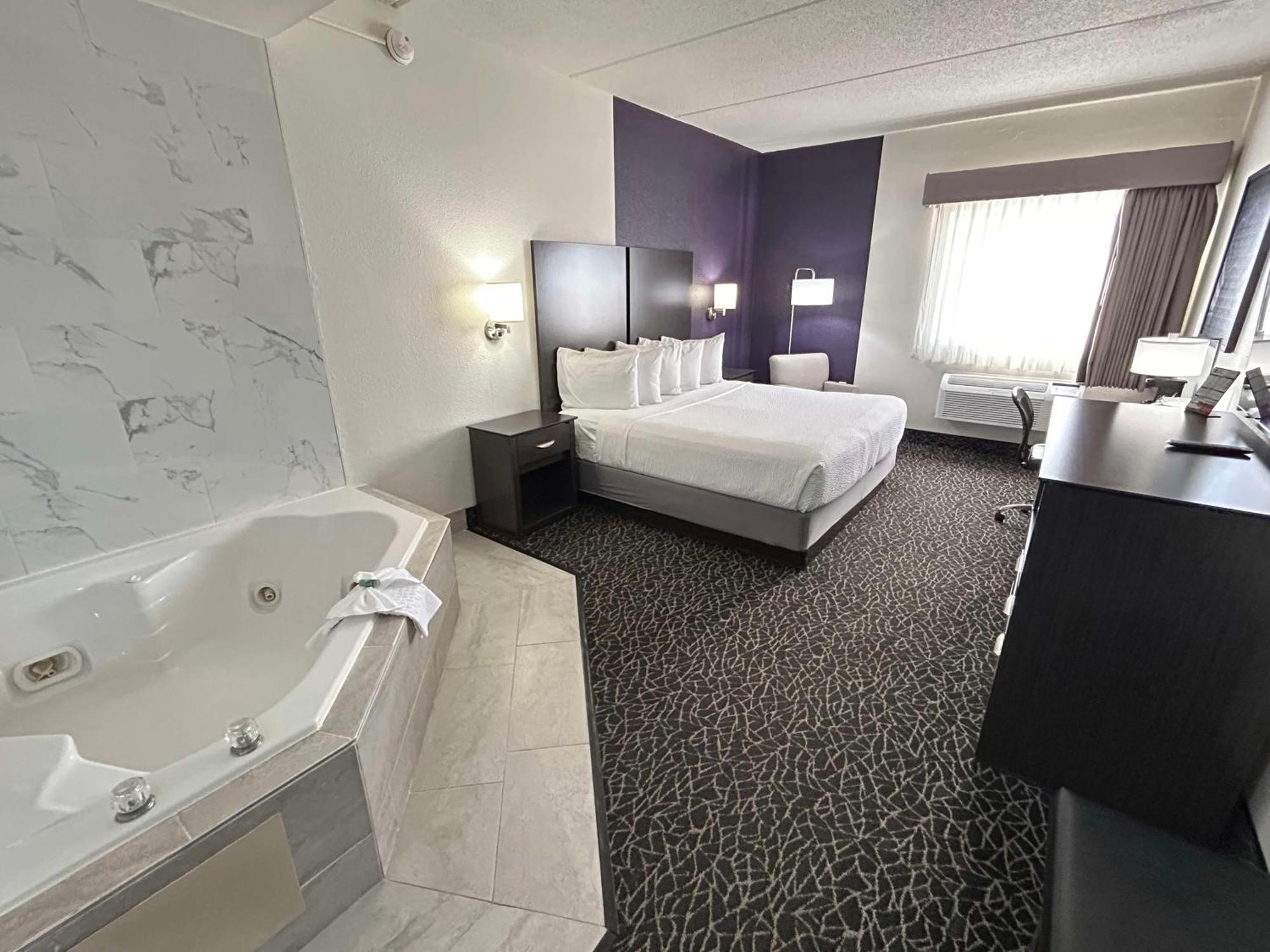 Best Western Bolingbrook Hotel מראה חיצוני תמונה